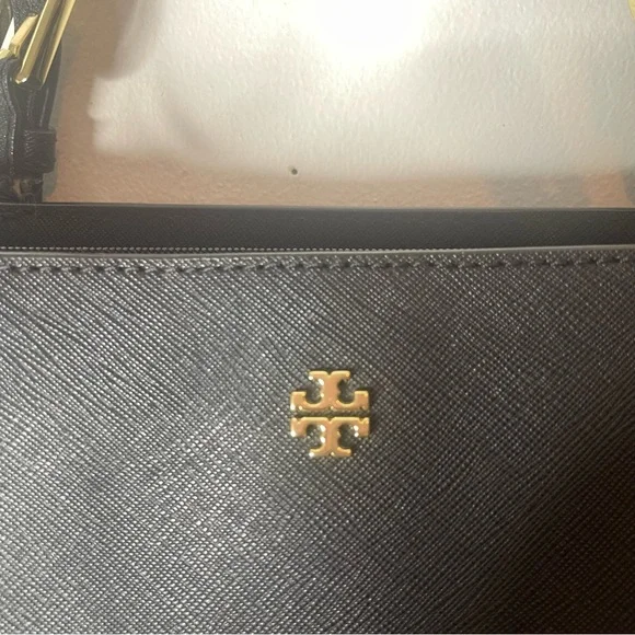 Tory Burch Emerson Small Buckle Tote - Picture 3 of 15